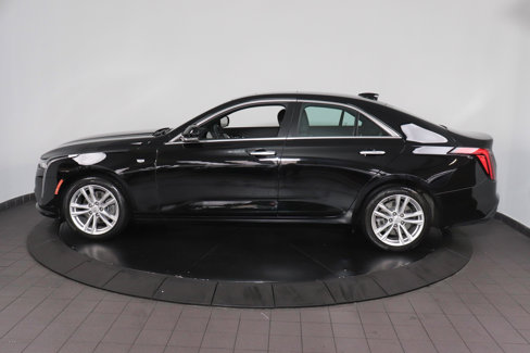 Used 2022 Cadillac CT4 Luxury w/ Sun And Sound Package image 2