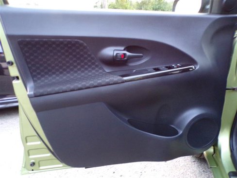 Used 2009 Scion xD image 13