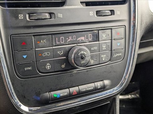 Used 2019 Dodge Grand Caravan GT image 14