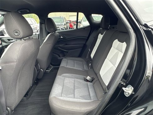 Certified 2024 Chevrolet Trax RS w/ Driver Confidence Package image 23