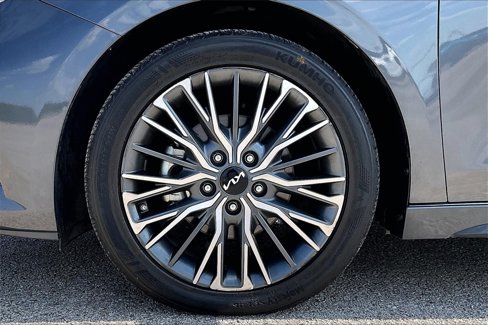 Used 2022 Kia Forte GT-Line w/ GT-Line Premium Package image 35