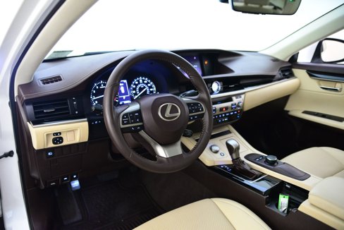 Used 2018 Lexus ES 350 image 27