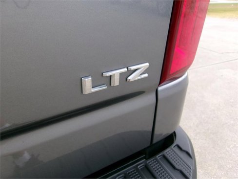 Used 2021 Chevrolet Silverado 1500 LTZ image 9