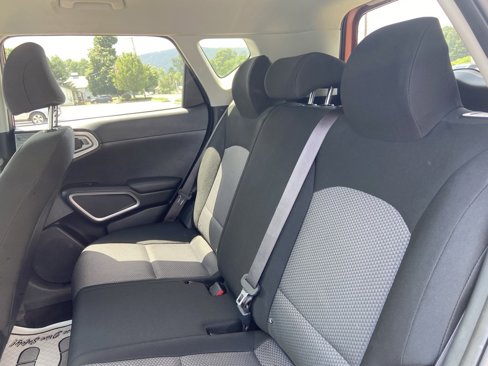 Used 2022 Kia Soul LX image 23
