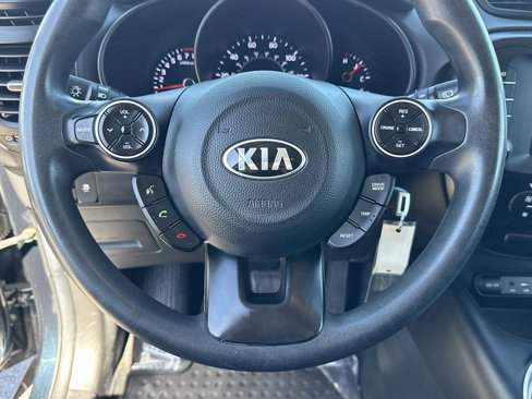 Used 2019 Kia Soul + image 20