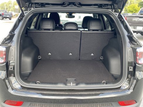 New 2025 Jeep Compass Latitude image 22