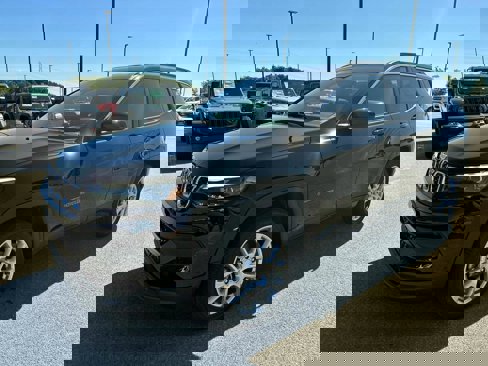 New 2024 Jeep Compass Latitude w/ Sun and Sound Group image 8