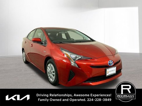 Used 2016 Toyota Prius Two image 3