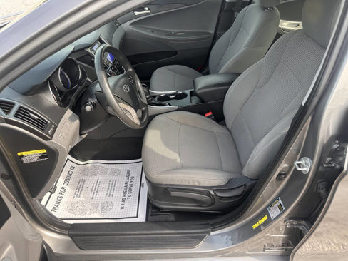 Used 2013 Hyundai Sonata GLS image 10