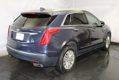 Used 2018 Cadillac XT5 Luxury w/ Driver Awareness Package image 4