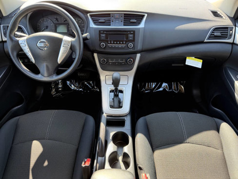 Used 2015 Nissan Sentra S image 13