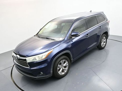 Used 2016 Toyota Highlander Plus image 29