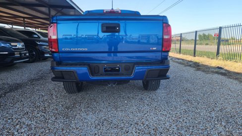 Used 2022 Chevrolet Colorado LT w/ LT Convenience Package image 9