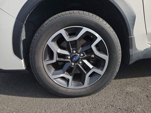 Used 2016 Subaru Crosstrek 2.0i Limited image 2