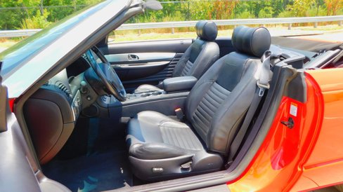 Used 2003 Ford Thunderbird image 22