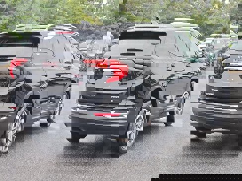 Used 2020 GMC Terrain SLT w/ Preferred Package image 3