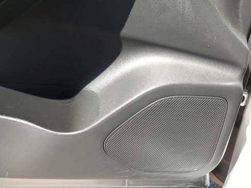Used 2022 Nissan Rogue SV image 27
