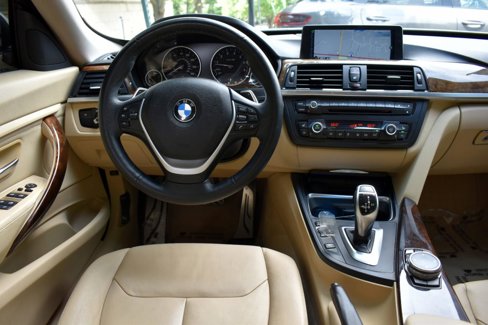 Used 2015 BMW 328i Gran Turismo xDrive image 16