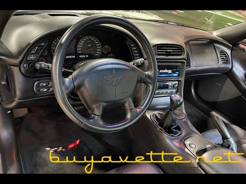 Used 2001 Chevrolet Corvette Coupe w/ Preferred Equipment Group2 image 14