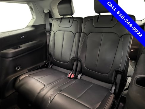Used 2021 Jeep Grand Cherokee L Limited image 19