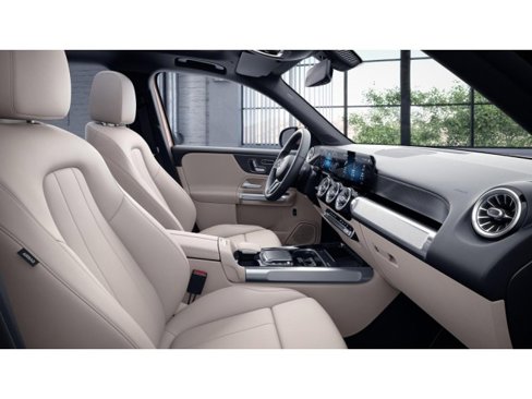 Certified 2021 Mercedes-Benz GLB 250 image 4