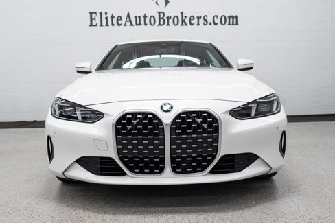 Used 2025 BMW 430i Coupe w/ Premium Package image 3