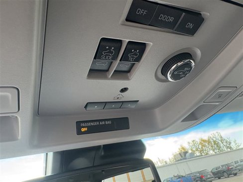 Used 2020 GMC Yukon XL Denali image 20