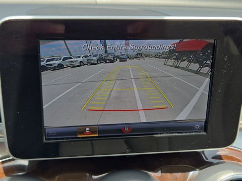 Used 2018 Mercedes-Benz GLC 300 image 23