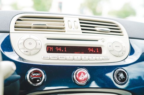 Used 2015 FIAT 500 Pop image 23