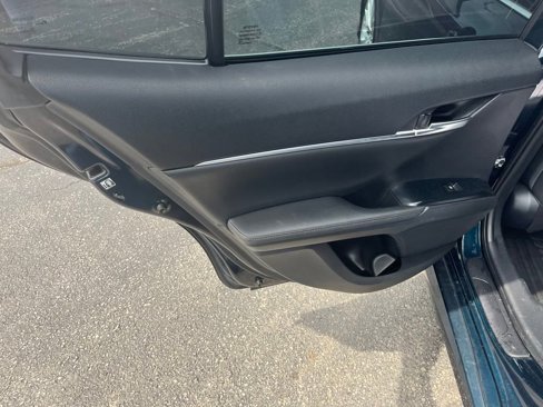 Used 2019 Toyota Camry XLE image 21