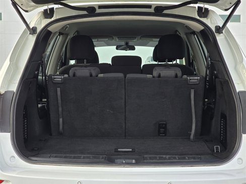 Used 2019 Nissan Pathfinder S image 15