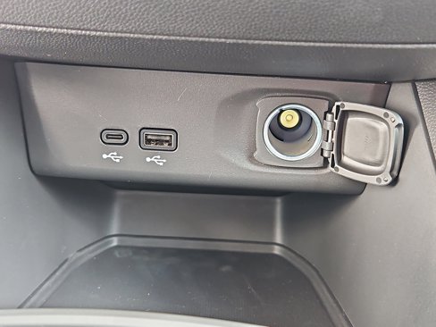 New 2025 Buick Envista Preferred image 26