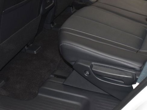 Certified 2025 INFINITI QX60 Luxe w/ Cargo Package image 14