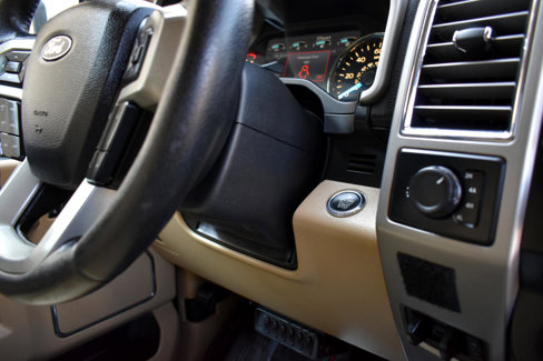 Used 2015 Ford F150 Lariat image 41