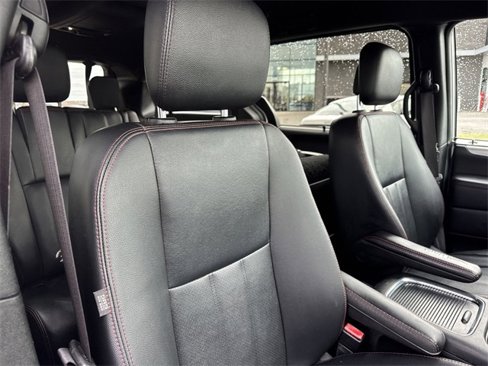 Used 2019 Dodge Grand Caravan GT image 24