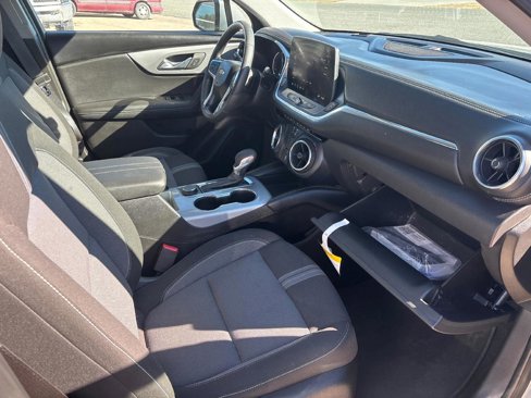 Used 2023 Chevrolet Blazer LT w/ Driver Confidence Package image 28