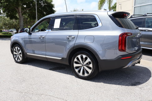 Used 2020 Kia Telluride EX w/ EX Premium Package image 7