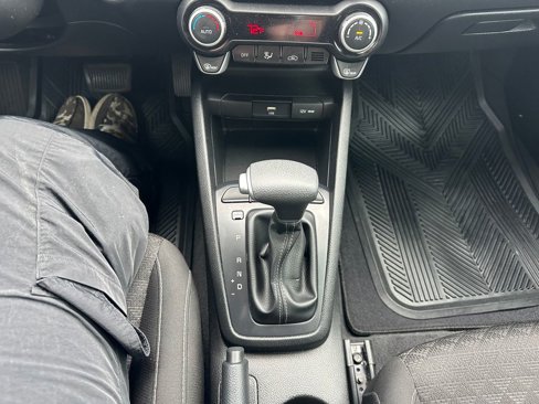 Used 2023 Kia Rio S w/ Technology Package image 48