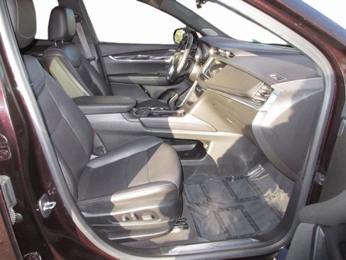Certified 2021 Cadillac XT5 Premium Luxury image 15
