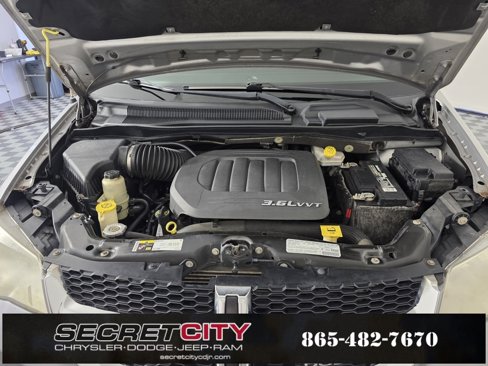 Used 2013 Dodge Grand Caravan SE image 31