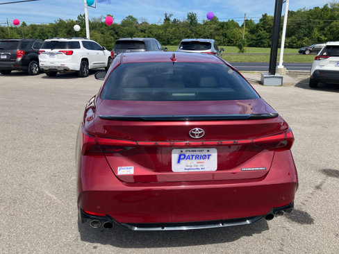 Used 2019 Toyota Avalon Touring image 6