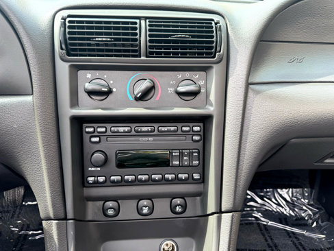 Used 2002 Ford Mustang GT image 38