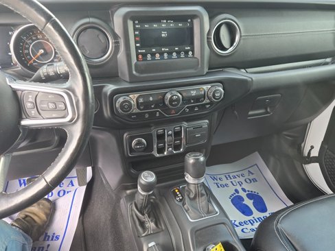 Used 2021 Jeep Wrangler Unlimited Sahara w/ Safety Group image 9