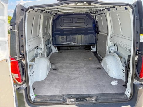 Used 2022 Mercedes-Benz Metris image 20