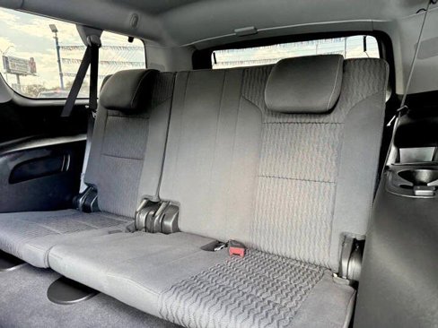 Used 2019 Chevrolet Suburban LS image 13