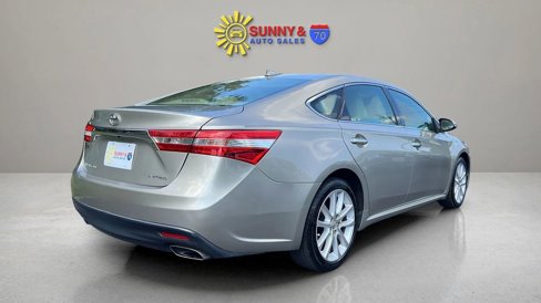 Used 2013 Toyota Avalon Limited image 7