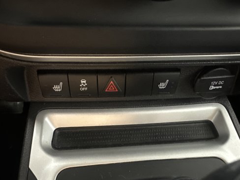 Certified 2017 Jeep Compass Latitude image 18