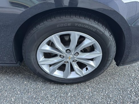Used 2023 Chevrolet Malibu LT image 34