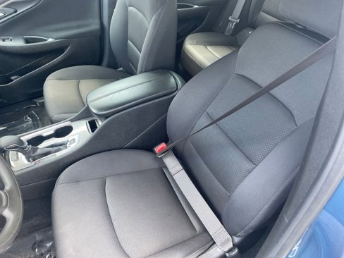 Used 2024 Chevrolet Malibu LT image 32