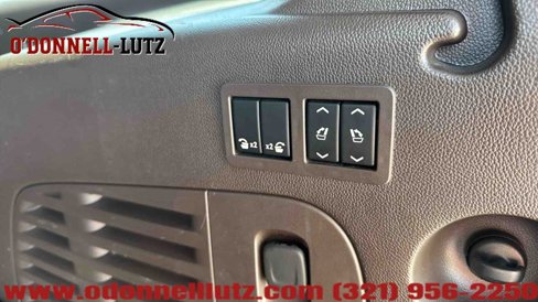 Used 2020 Chevrolet Suburban Premier image 13